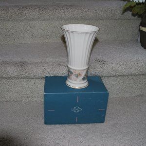 Lenox Ivory China Drift Leaves Vase with the original box.